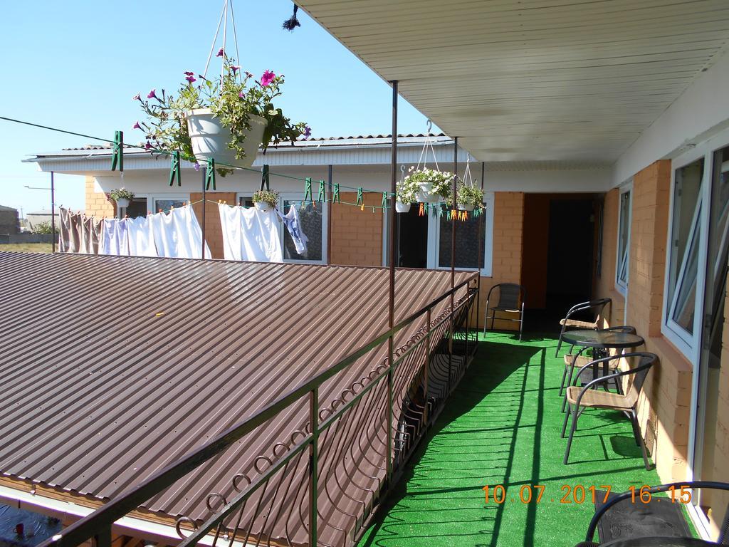 Lastochka Hotel ซาลิซนีปอร์ต ภายนอก รูปภาพ