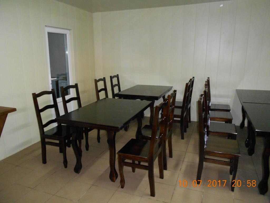 Lastochka Hotel ซาลิซนีปอร์ต ภายนอก รูปภาพ