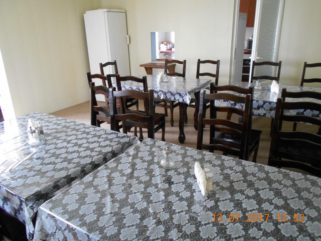 Lastochka Hotel ซาลิซนีปอร์ต ภายนอก รูปภาพ