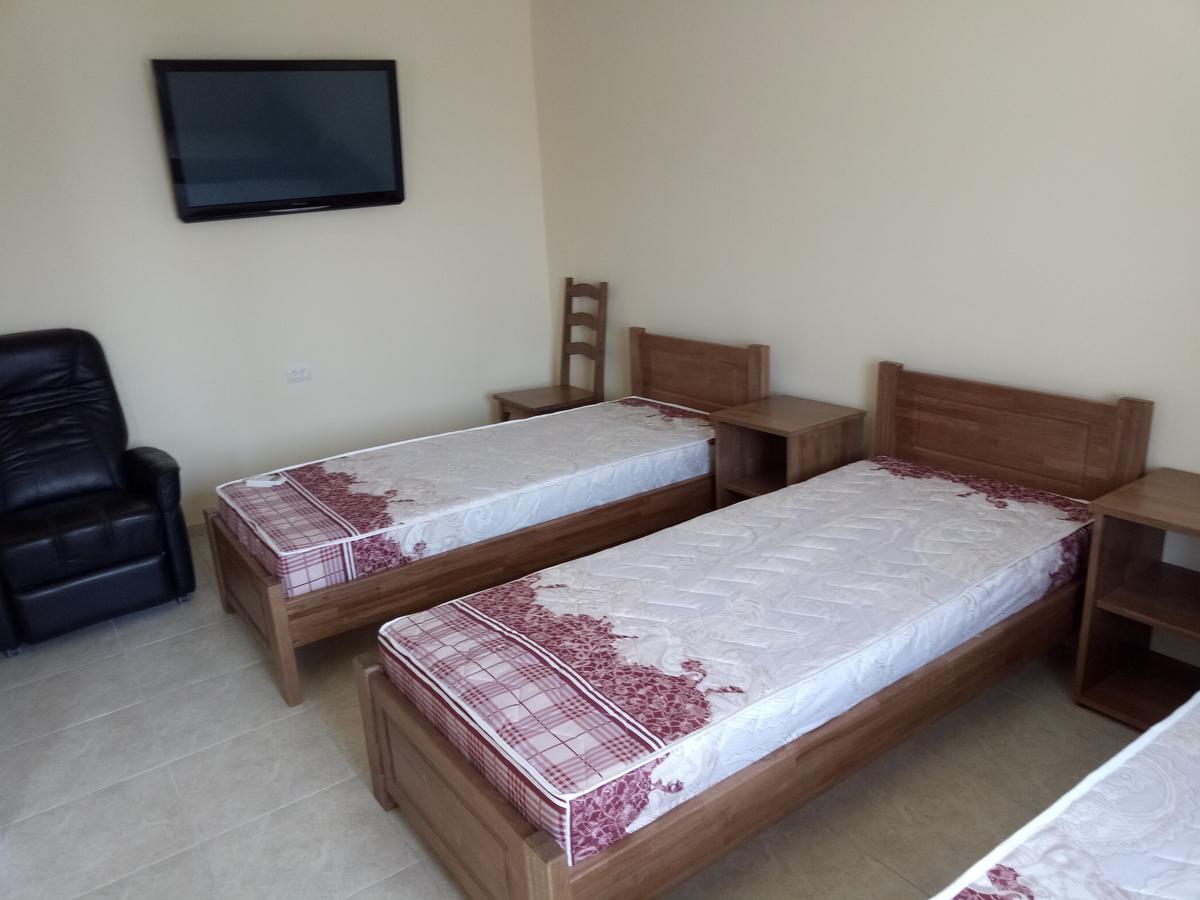 Lastochka Hotel ซาลิซนีปอร์ต ภายนอก รูปภาพ
