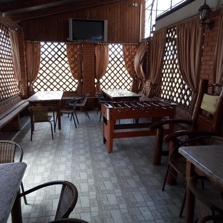 Lastochka Hotel ซาลิซนีปอร์ต ภายนอก รูปภาพ